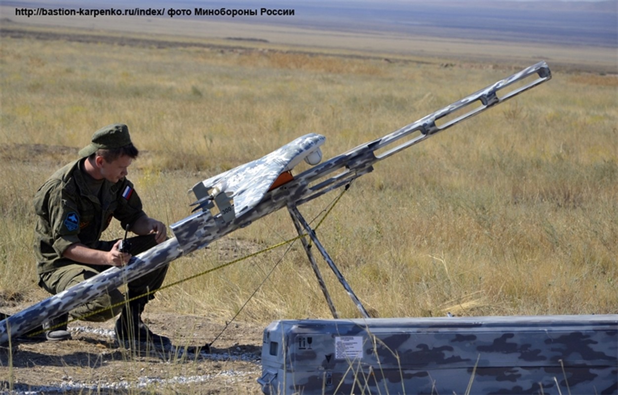 Choang ngop UAV dung cong nghe tiem kich Su-57 cua Nga tai Syria-Hinh-3