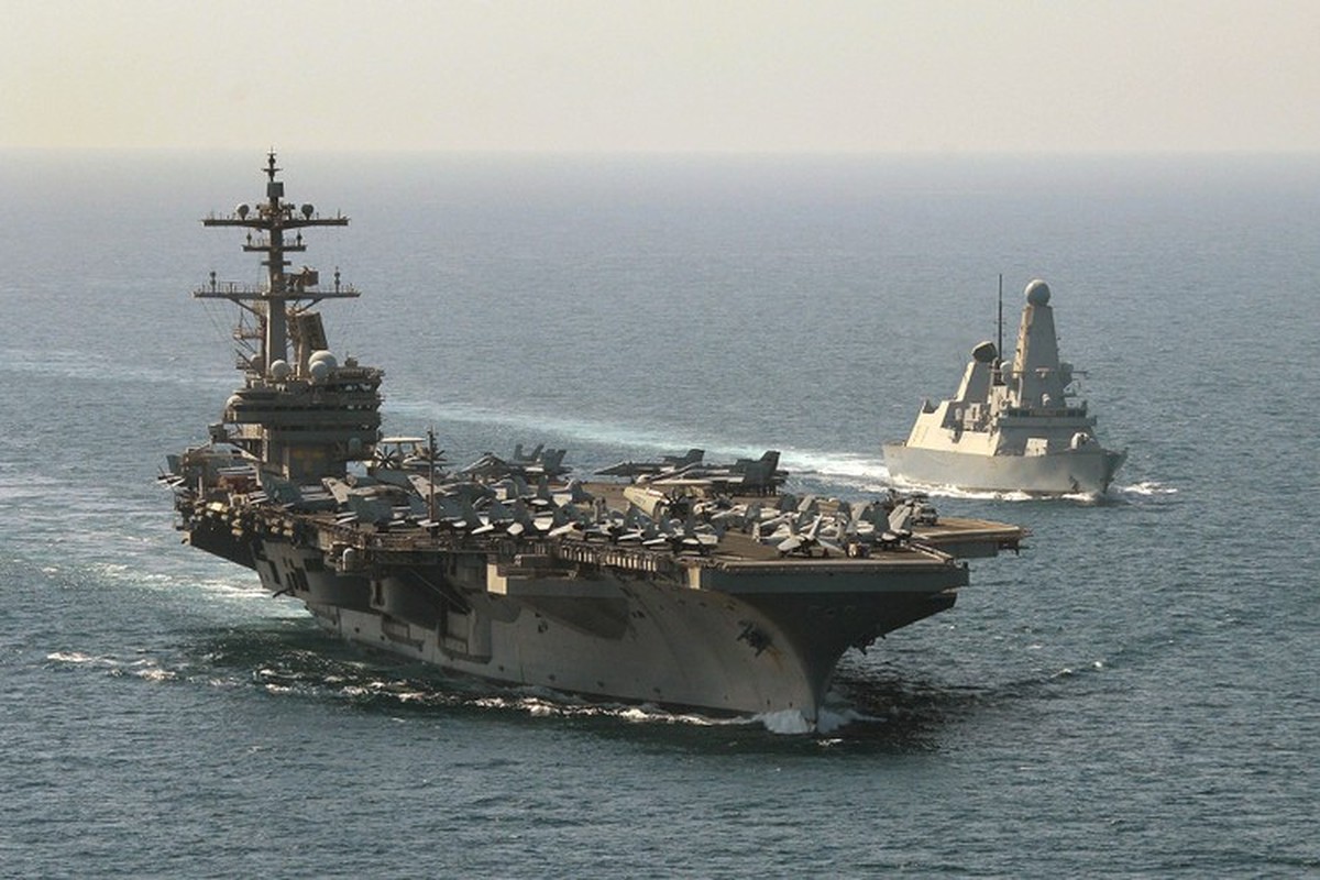 Tau san bay USS George H.W. Bush 