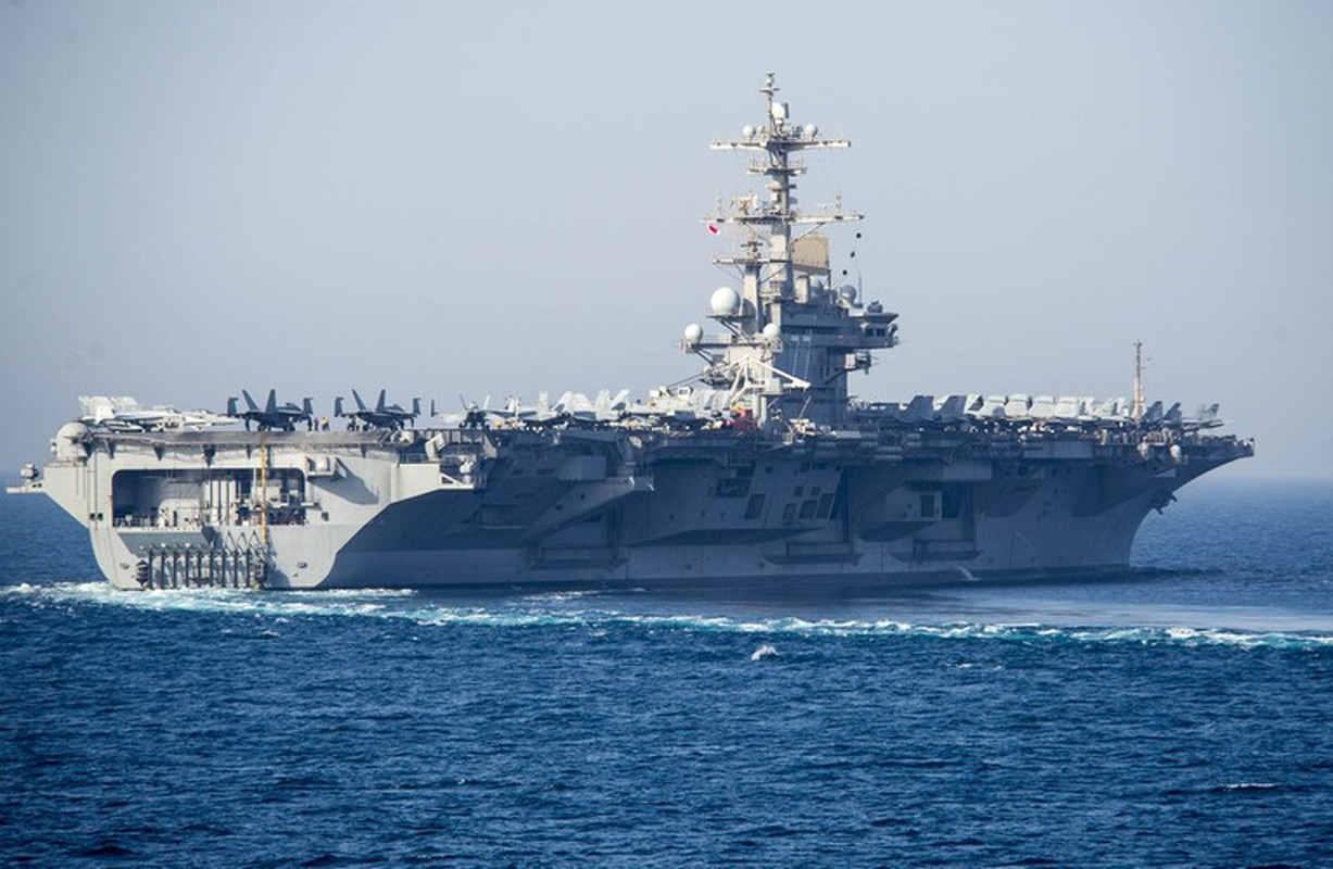 Tau san bay USS George H.W. Bush 