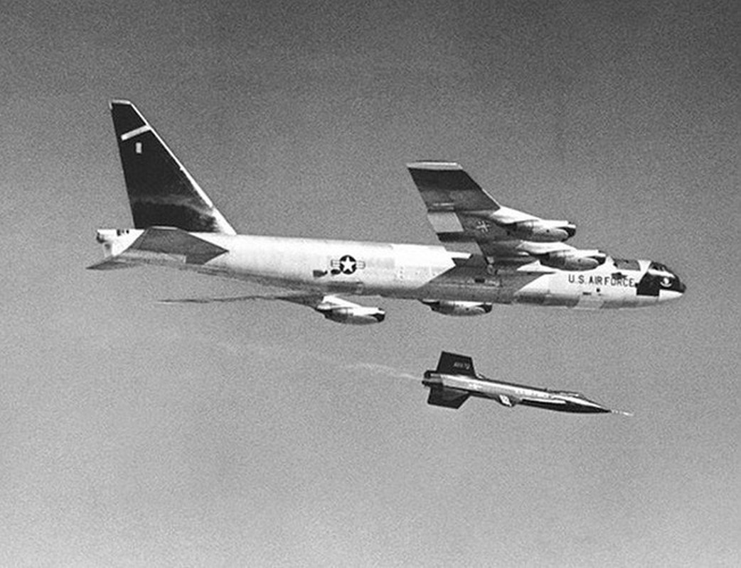 May bay North American X-15 van giu ky luc toc do sau 60 nam-Hinh-10