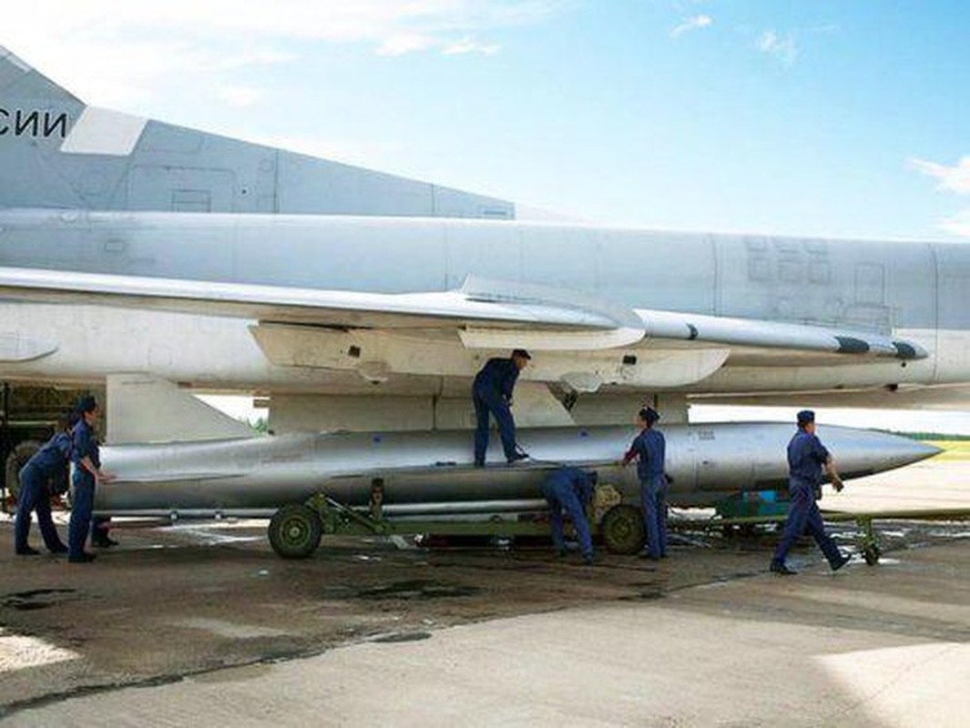 Tu huy loat may bay Tu-22 va ten lua Kh-22: Noi tiec nuoi cua Ukraine-Hinh-29