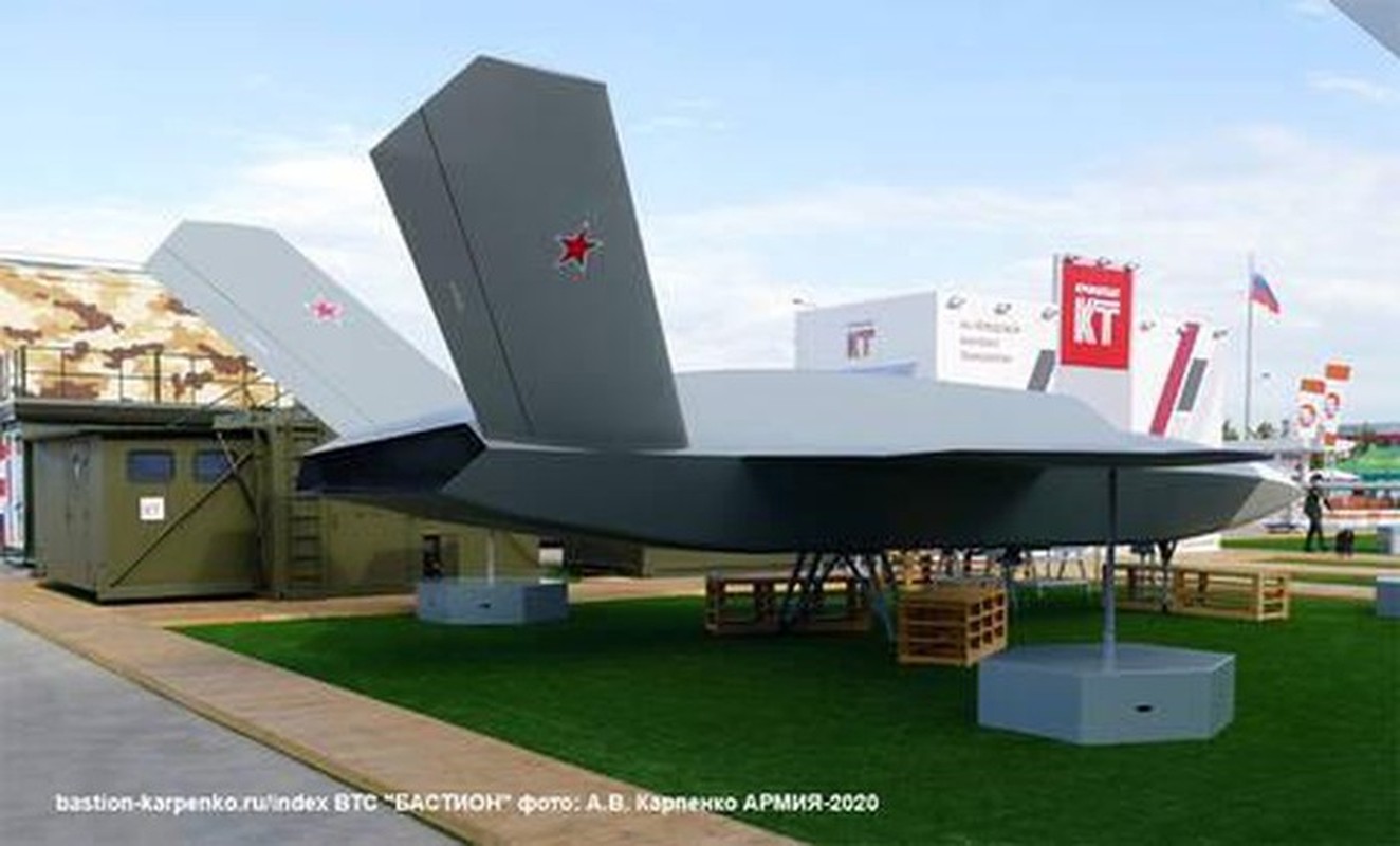 Nga bi cao buoc sao chep UAV XQ-58A Valkyrie cua My-Hinh-14