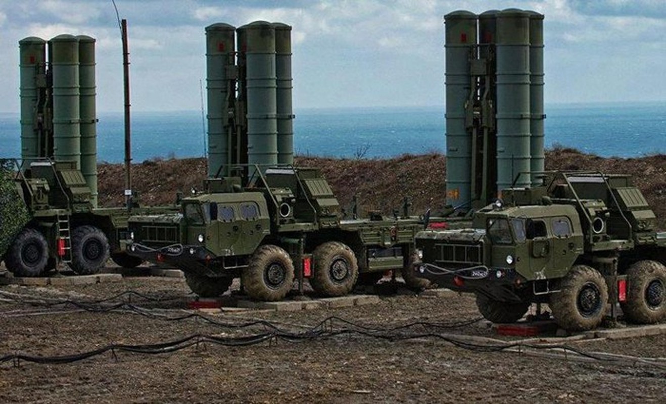 S-400 Nga phong loi, dan ten lua roi xuong dau quan nhan tai Army 2020-Hinh-9