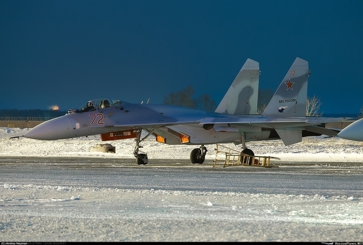 He lo nguyen nhan tiem kich Su-27SM3 cua Nga roi tai Crimea-Hinh-5
