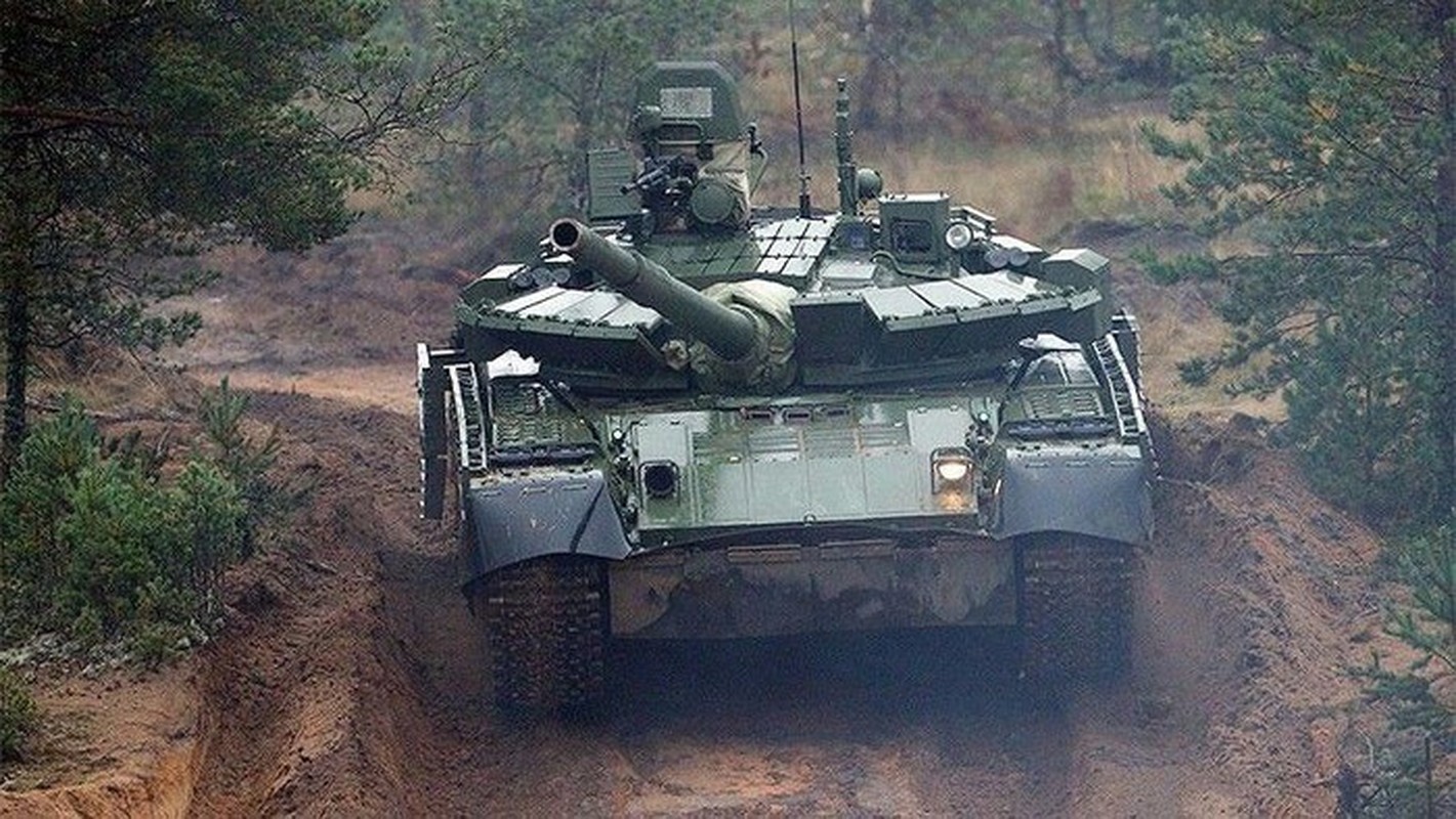 Xe tang T-80 Nga mat 