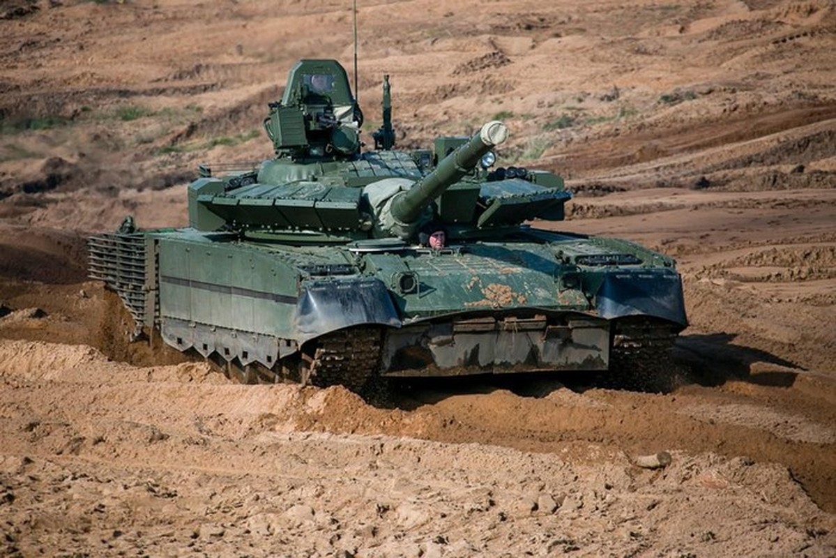 Xe tang T-80 Nga mat 