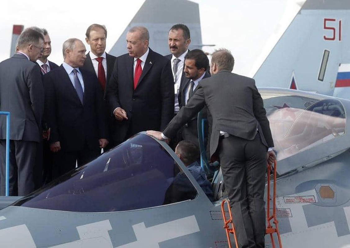 Xung dot Hy Lap - Tho Nhi Ky: Ankara nong long muon mua Su-35, Su-57 Nga