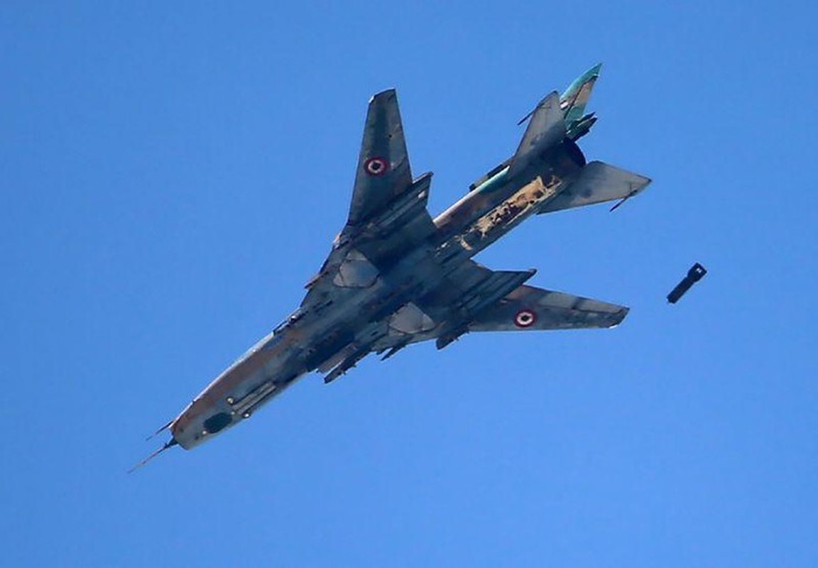Toan canh vu Su-22 Syria bi phong khong Israel ban ha moi nhat-Hinh-14