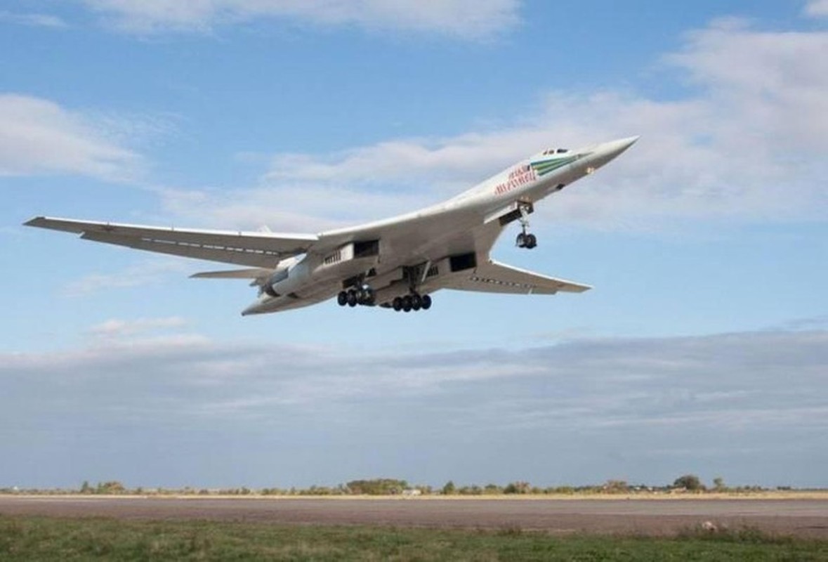 Ky luc tam bay cua Tu-160 Nga cha la gi so voi B-52 My?-Hinh-11