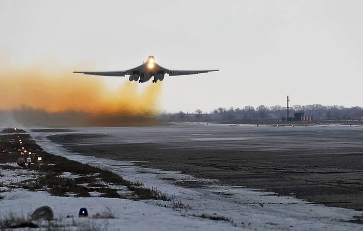 Ky luc tam bay cua Tu-160 Nga cha la gi so voi B-52 My?-Hinh-4