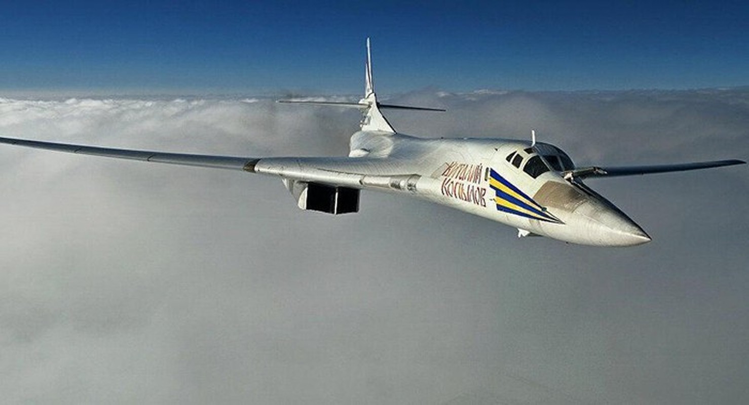 Ky luc tam bay cua Tu-160 Nga cha la gi so voi B-52 My?-Hinh-9