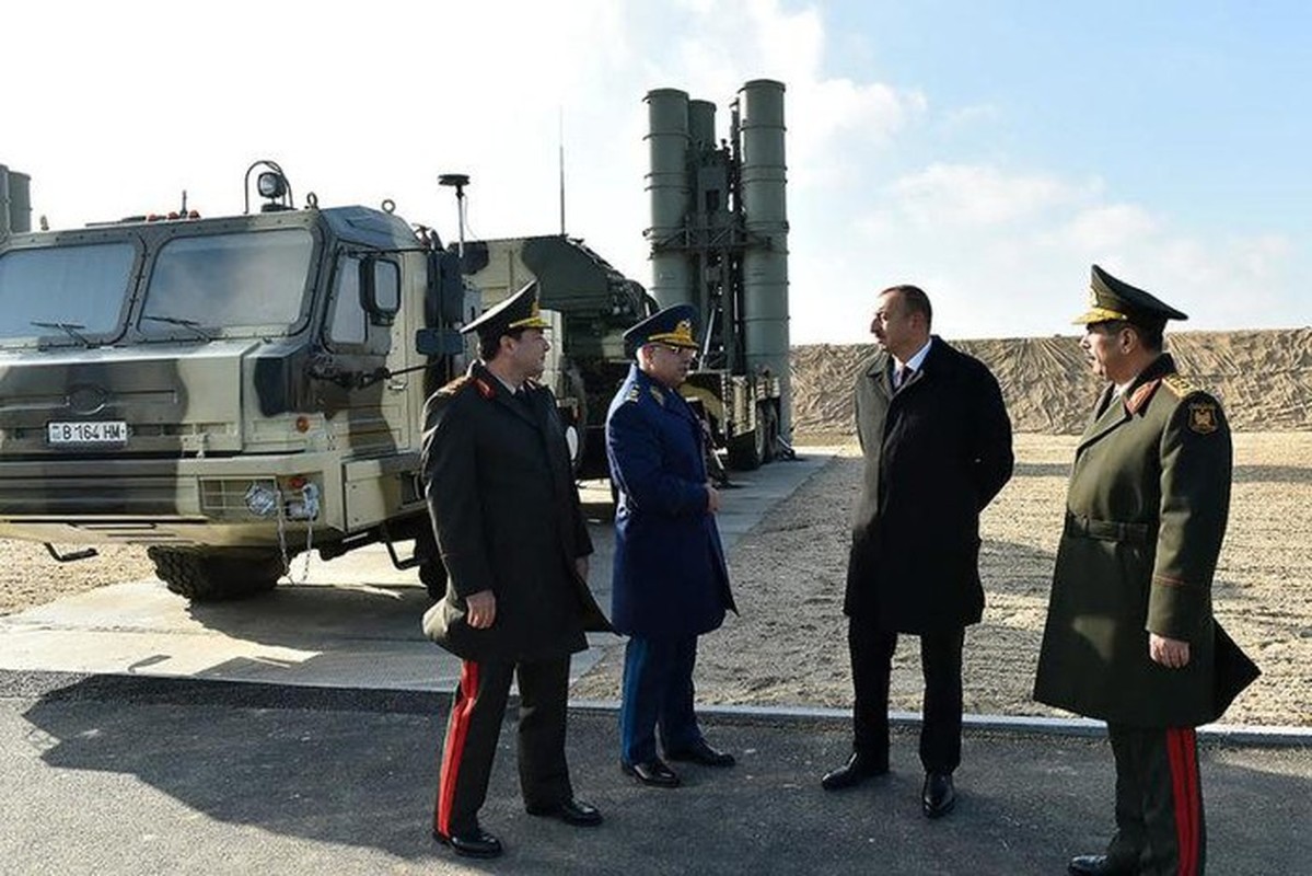 Chien su Azerbaijan - Armenia: Phong khong S-300PT quyet dau S-300PMU-2-Hinh-9