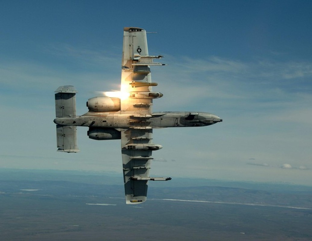 Cuong kich A-10 My lam 