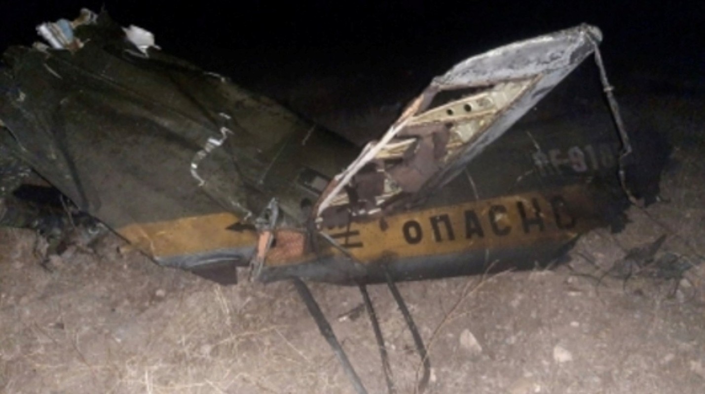 Azerbaijan ban roi truc thang Mi-24 Nga: Quan doi Nga mac loi nghiem trong-Hinh-3