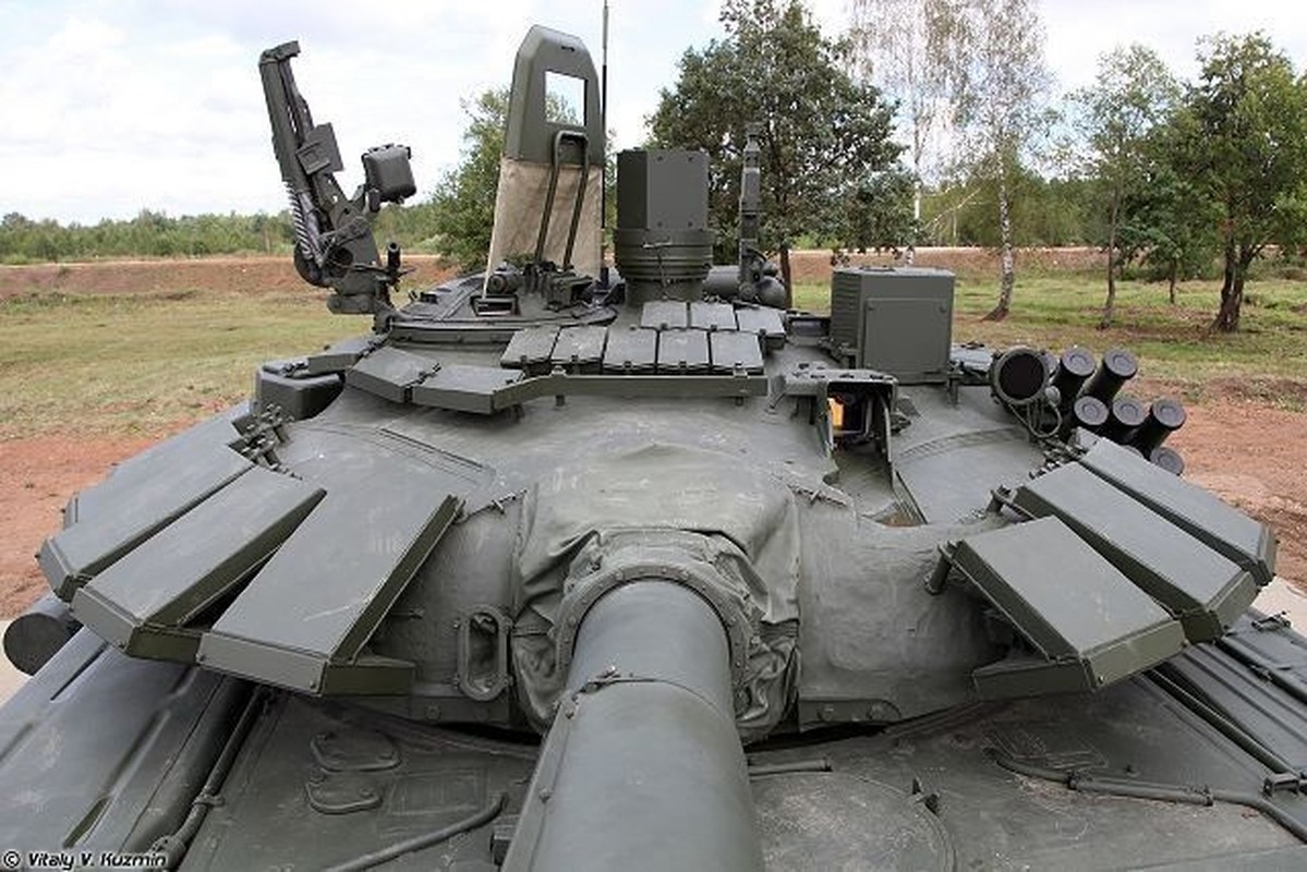 Nga dung xe tang T-72B3M lam doi trong voi K2 tai Kaliningrad-Hinh-10