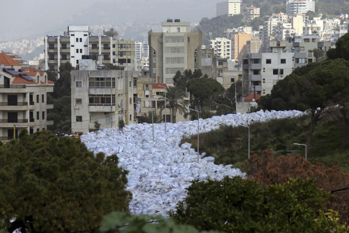 Nhuc nhoi “dong song” rac o Lebanon-Hinh-3