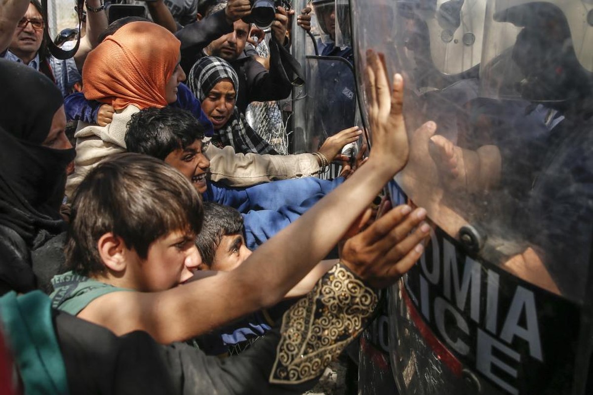 Canh khon cung cua nhung nguoi ti nan tai trai Idomeni-Hinh-3