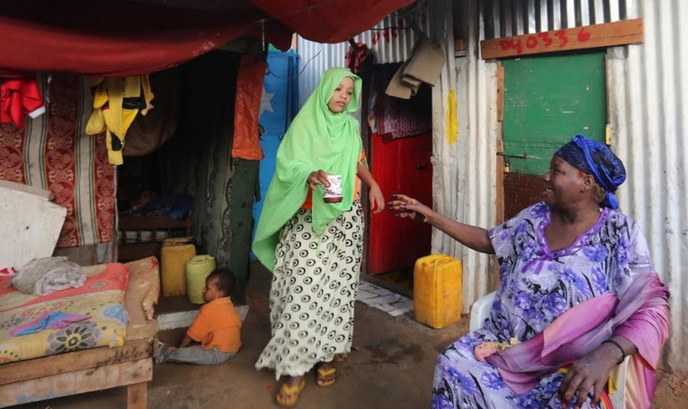 Dam cuoi “co tich” trong trai ti nan o thu do Mogadishu-Hinh-9