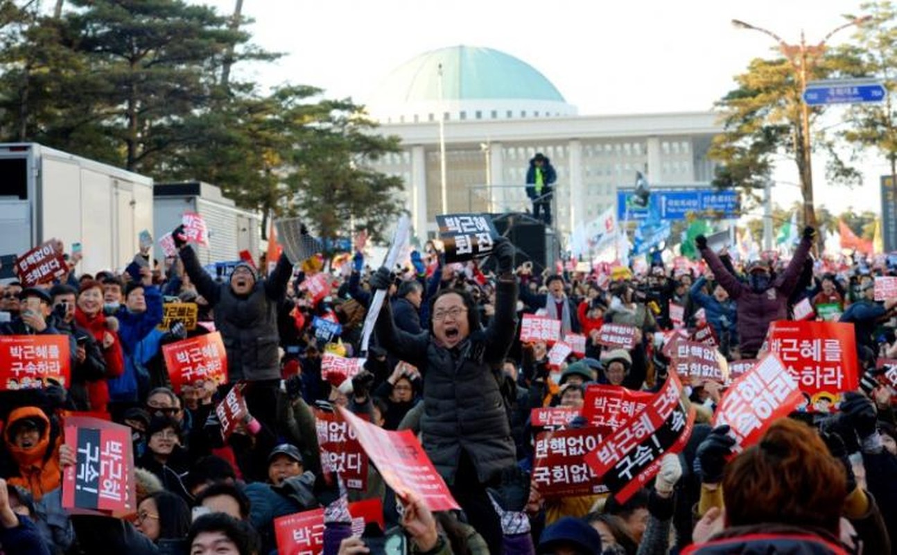 Toan canh phien bo phieu luan toi Tong thong Han Quoc Park Geun-hye-Hinh-6