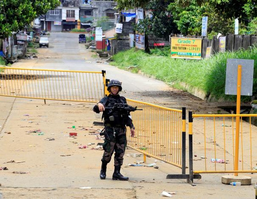 Anh: Giao tranh ac liet tiep dien tai thanh pho Marawi cua Philippines-Hinh-12
