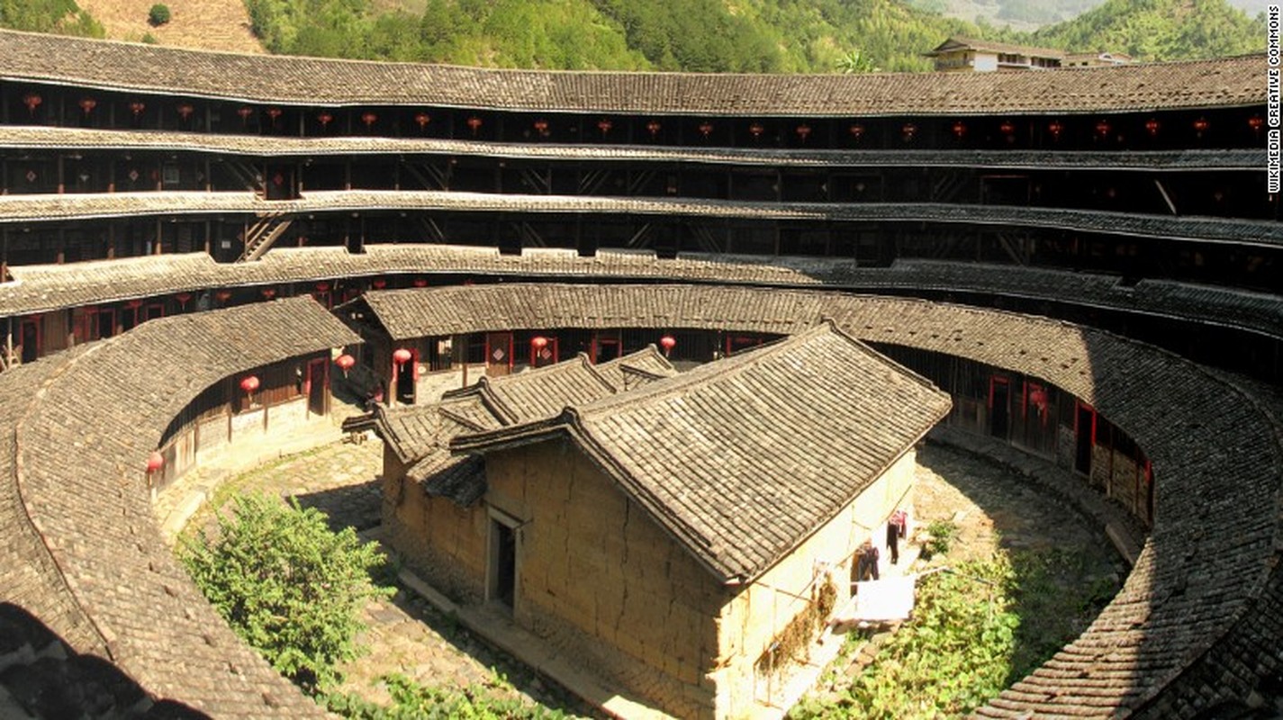 Chiem nguong nhung ngoi nha Tulou doc dao o Trung Quoc-Hinh-12