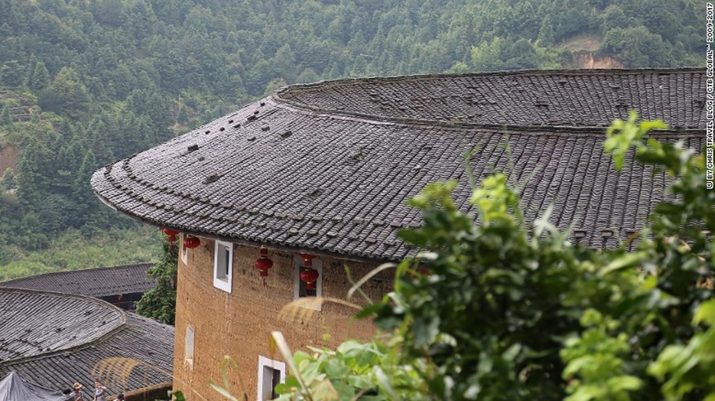 Chiem nguong nhung ngoi nha Tulou doc dao o Trung Quoc-Hinh-4