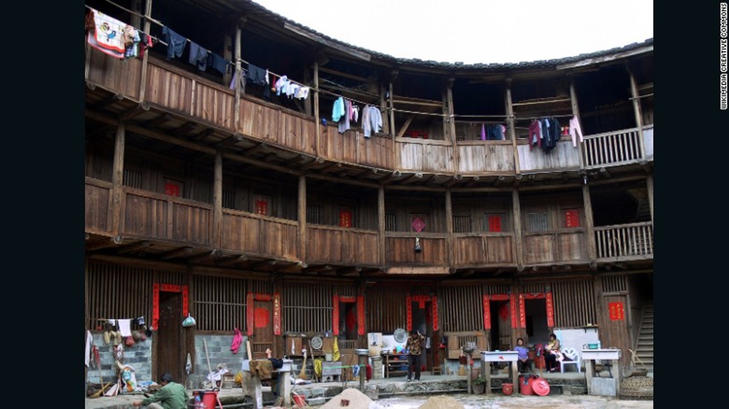 Chiem nguong nhung ngoi nha Tulou doc dao o Trung Quoc-Hinh-7