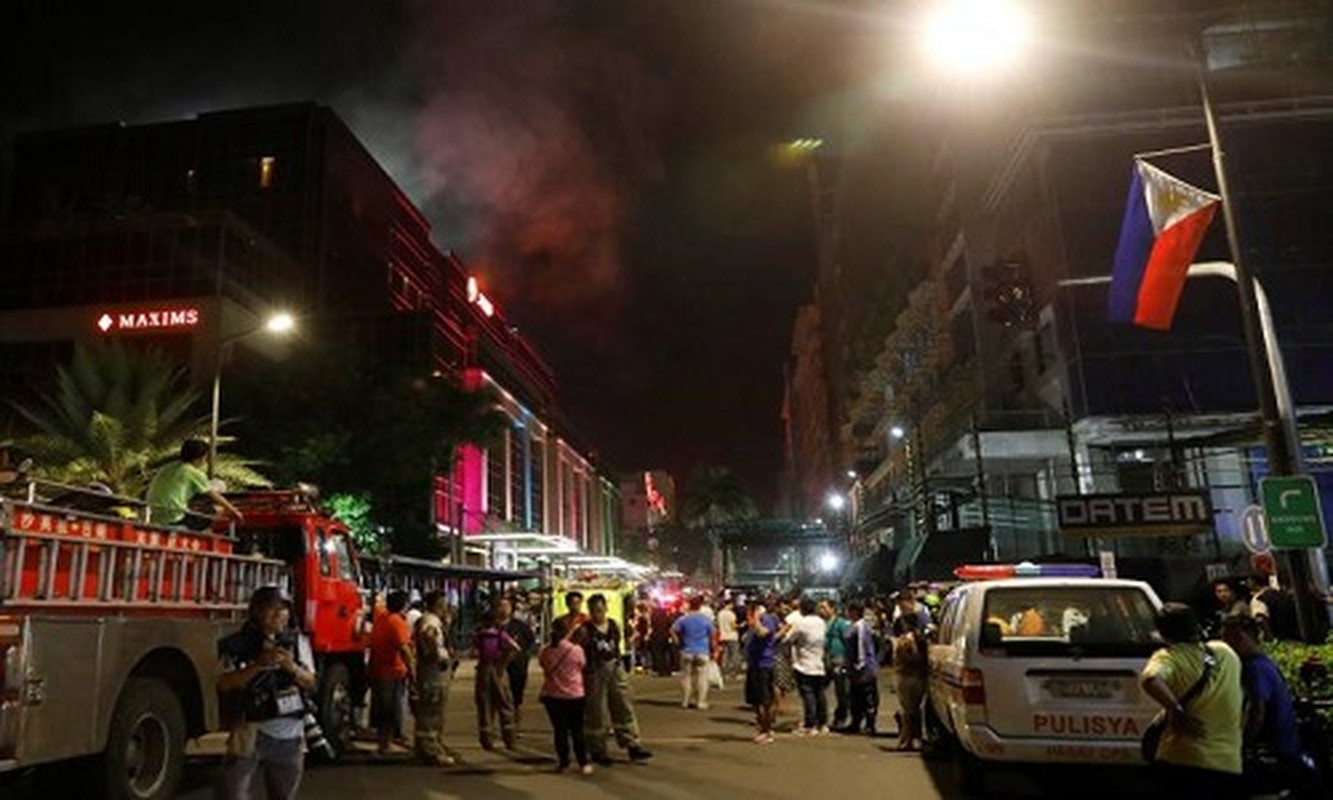 Toan canh vu tan cong khu nghi duong o Manila, Philippines