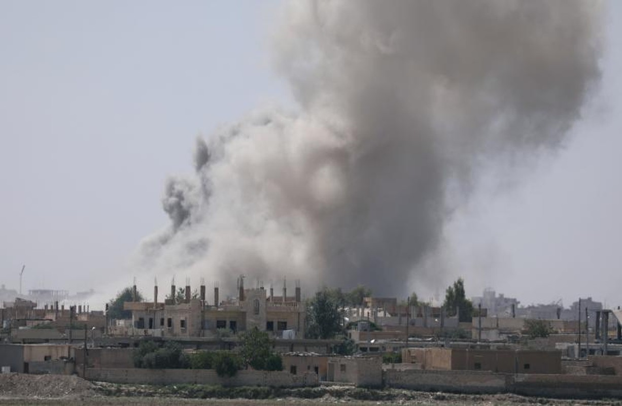 Anh: SDF tong tan cong giai phong “thu phu” IS Raqqa-Hinh-2