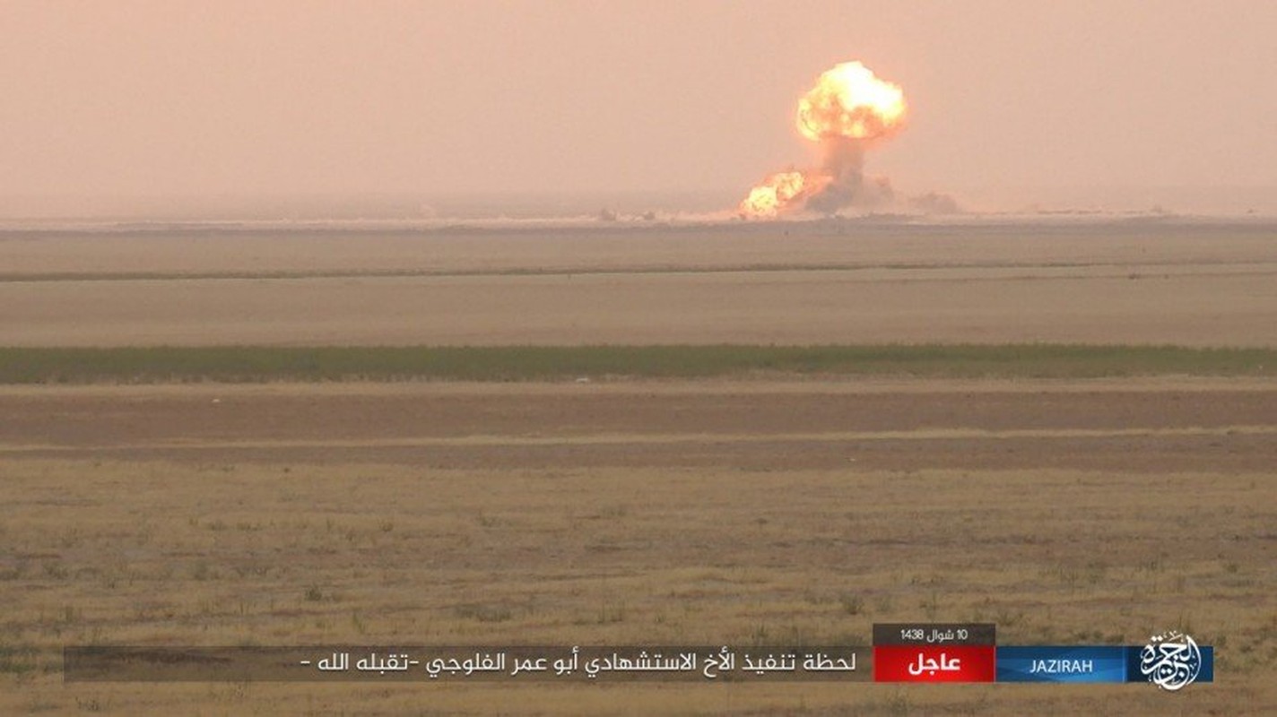 Anh: IS tan cong lieu chet can cu Iraq gan bien gioi Syria-Hinh-10