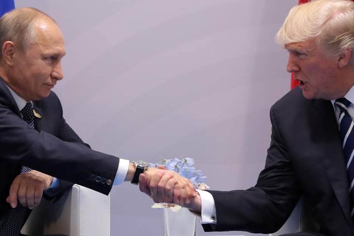Toan canh cuoc gap giua Tong thong Putin - Donald Trump ben le G20-Hinh-4