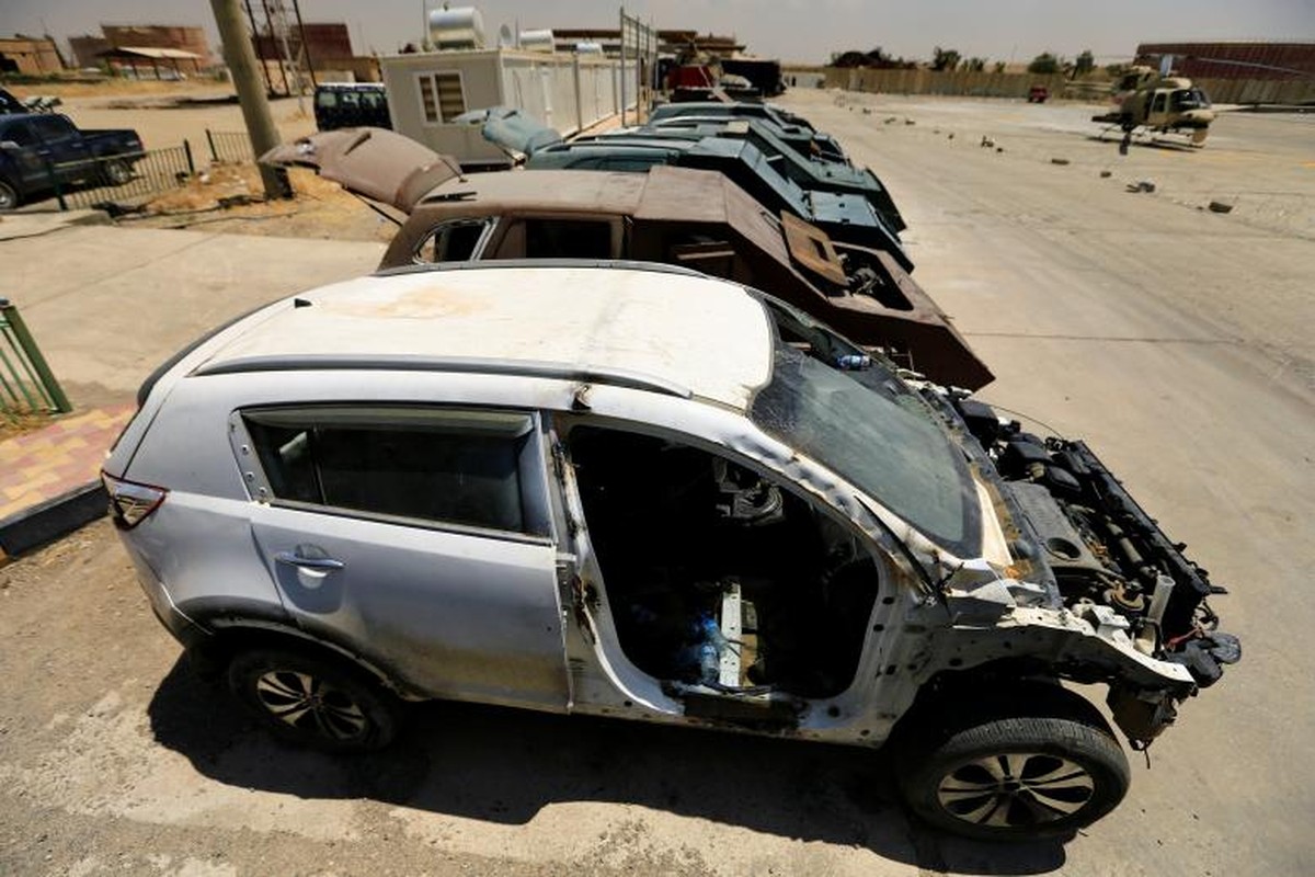 Anh: Iraq tich thu kho vu khi “khung” cua IS tai Mosul-Hinh-11