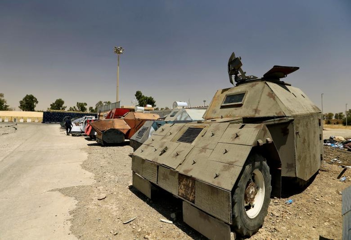 Anh: Iraq tich thu kho vu khi “khung” cua IS tai Mosul-Hinh-7