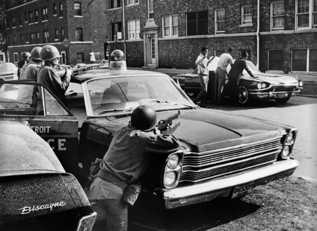 Loat anh vu bao loan kinh hoang tai Detroit nam 1967-Hinh-2