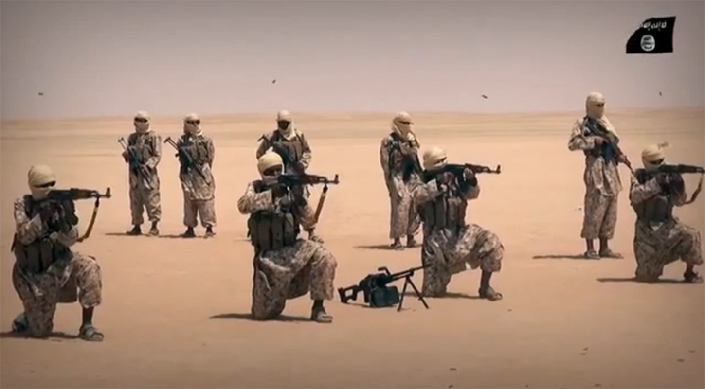 Anh: Khung bo IS tan cong ac liet quan Houthi o Yemen-Hinh-12