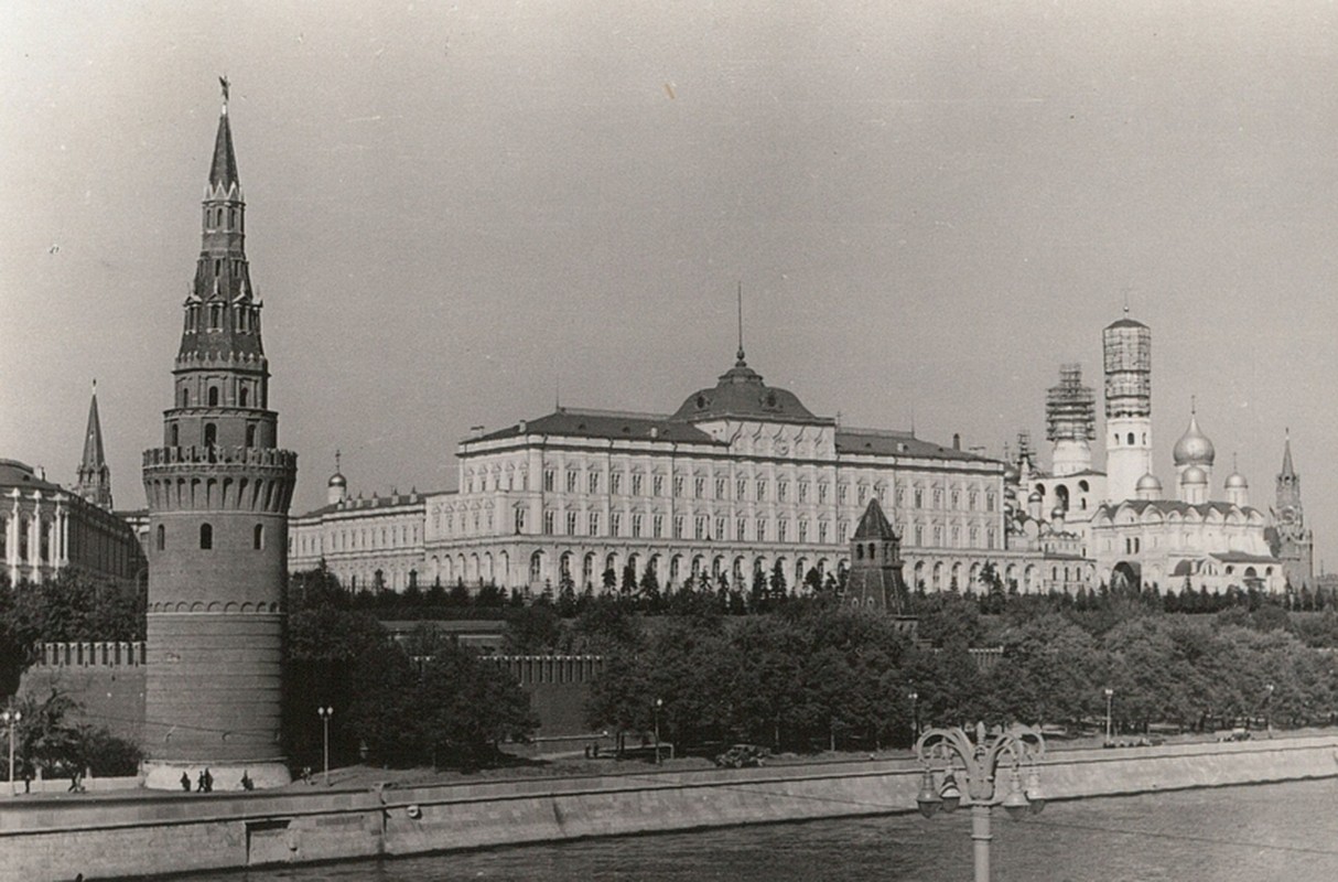Thu do Moscow nam 1955 qua ong kinh du khach Duc
