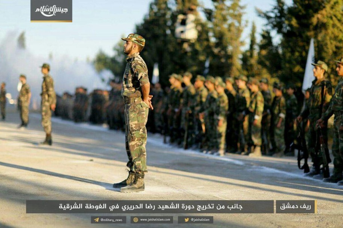 Anh: Phien quan Jaysh al-Islam pho truong suc manh o Damascus-Hinh-2