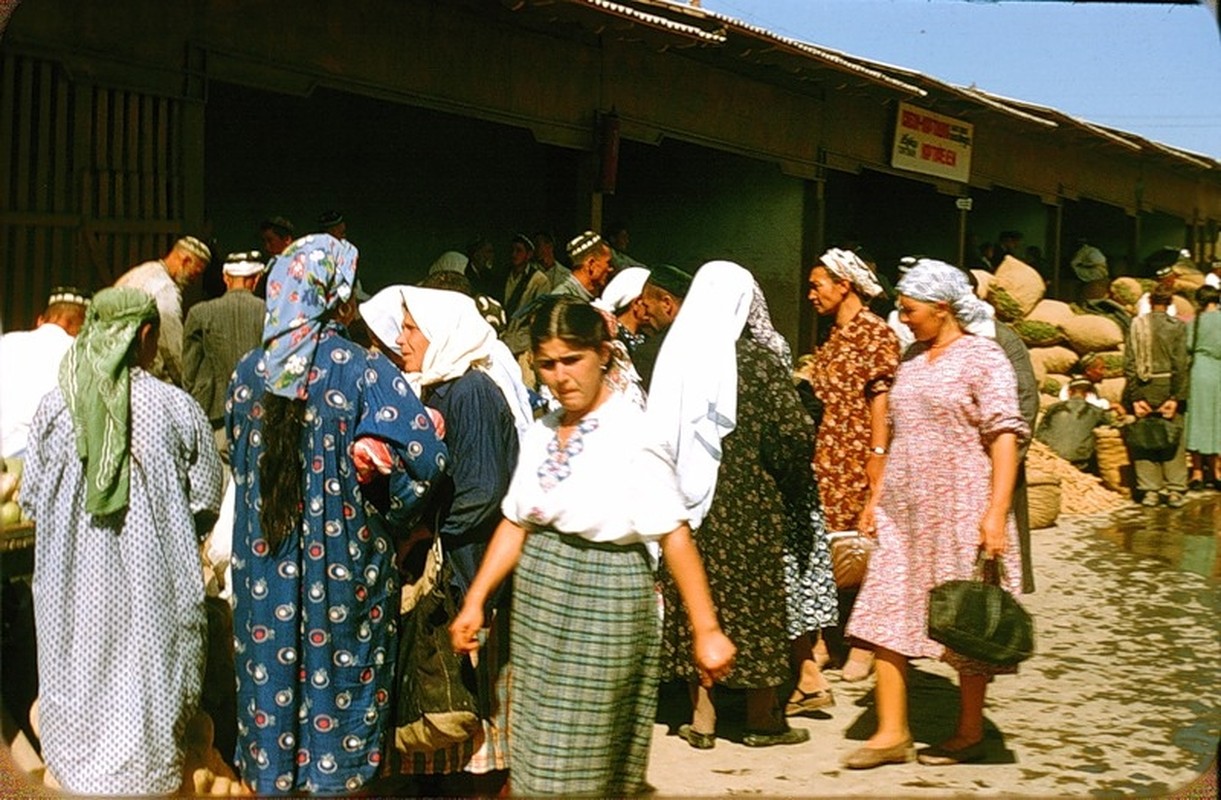 Binh di cuoc song thuong nhat o Uzbekistan nam 1956