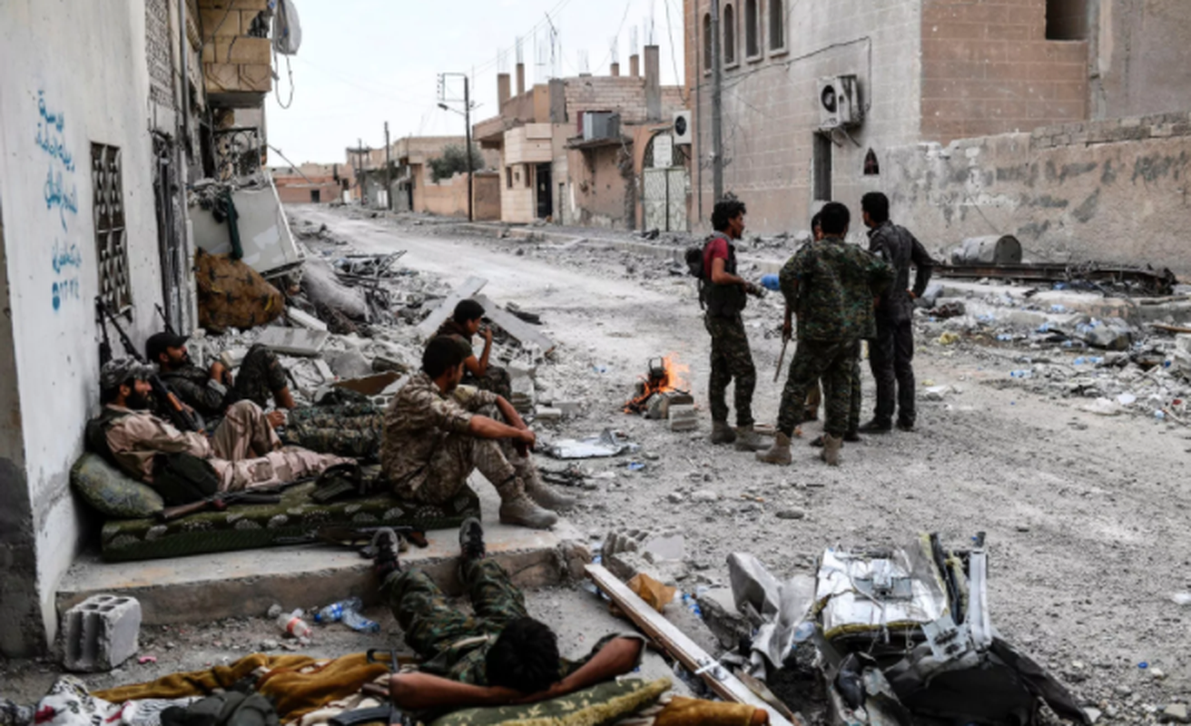 Anh: SDF don suc diet sach phien quan IS o Raqqa-Hinh-12