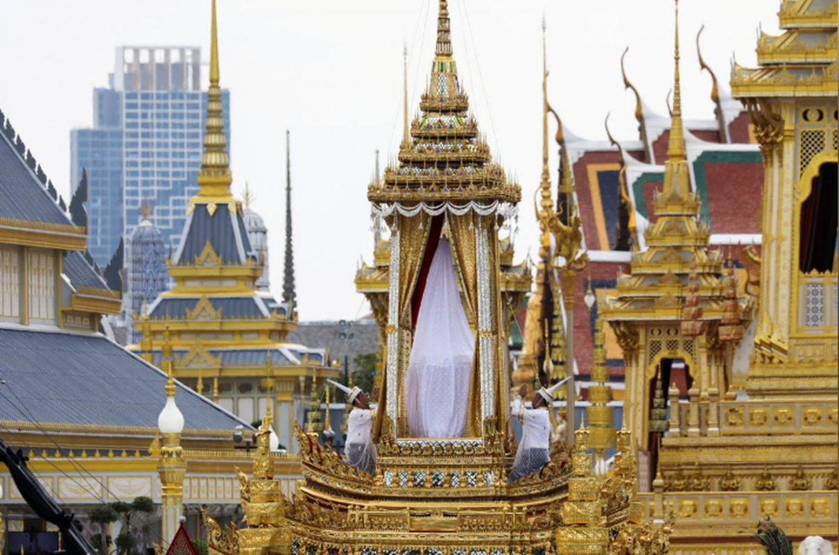 Toan canh cong tac chuan bi cho le tang Vua Thai Lan Bhumibol-Hinh-7