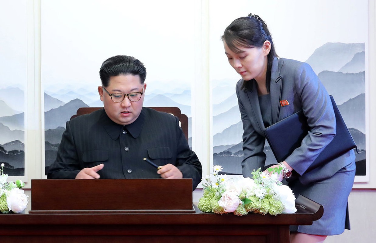 Dieu it biet ve em gai quyen luc cua ong Kim Jong-un-Hinh-13