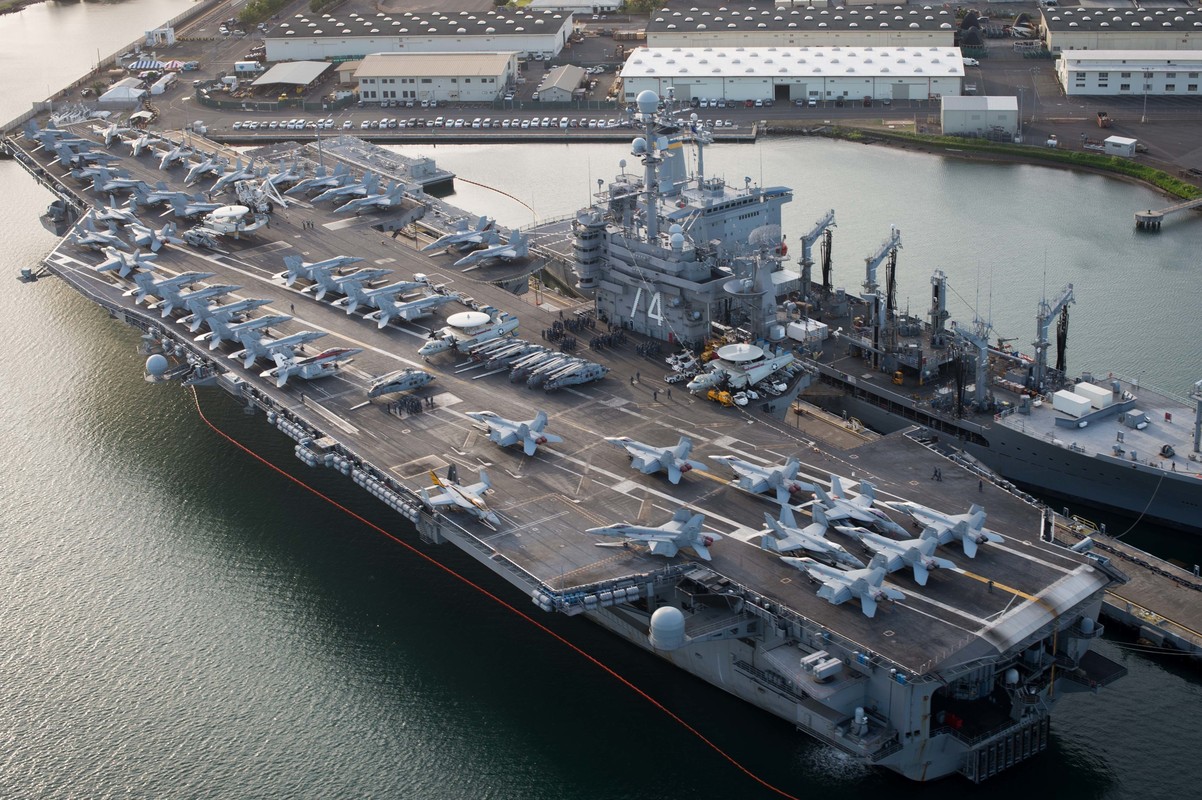 Khong tin tuong USS Gerald R.Ford, My dai tu mot loat tau san bay cu-Hinh-10