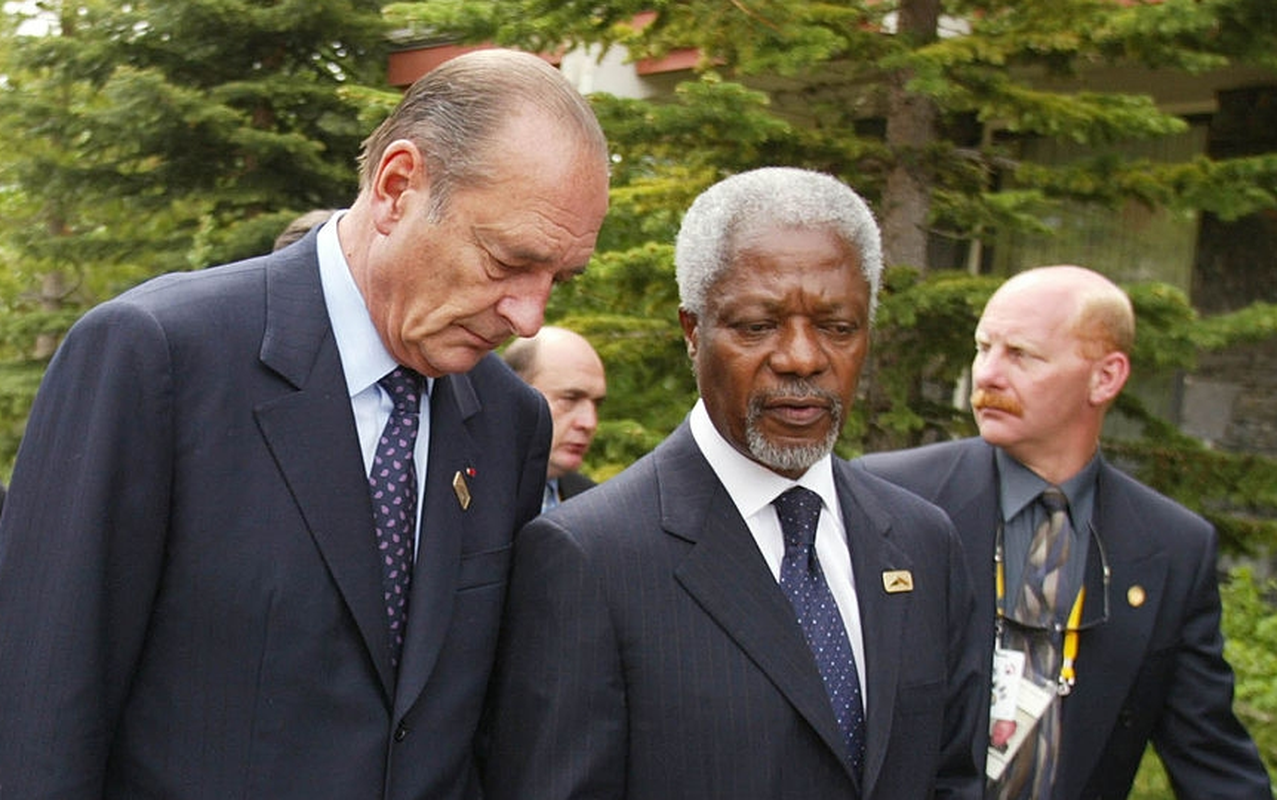 Loat hinh an tuong ong Kofi Annan ben cac nguyen thu the gioi-Hinh-4