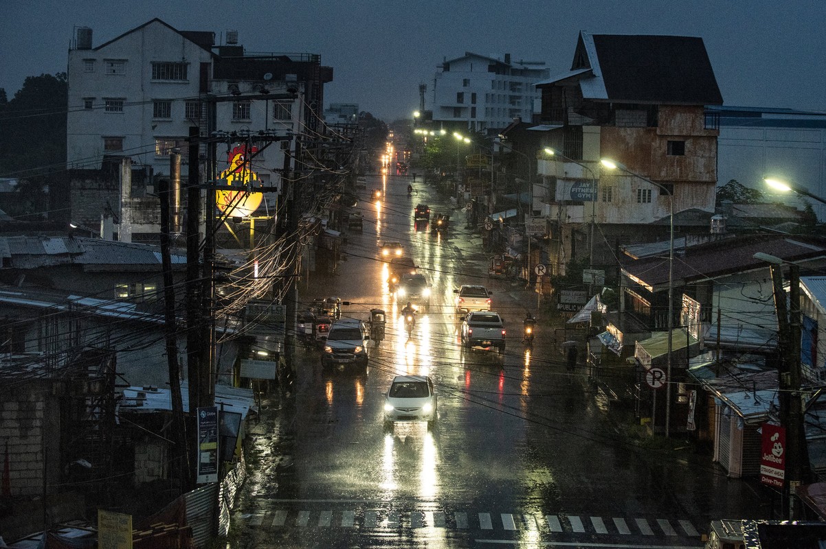 Sieu bao Mangkhut dang can quet Philippines-Hinh-5