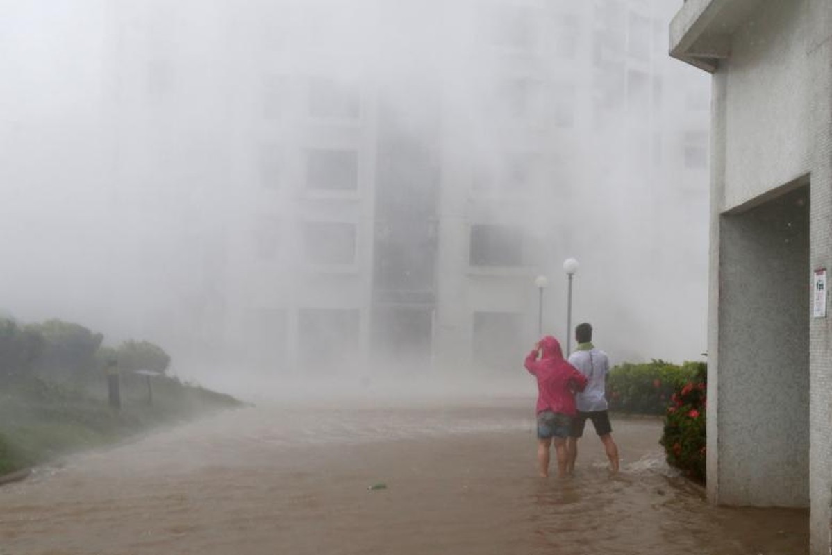 Toan canh sieu bao Mangkhut tan pha Philippines, Trung Quoc-Hinh-9