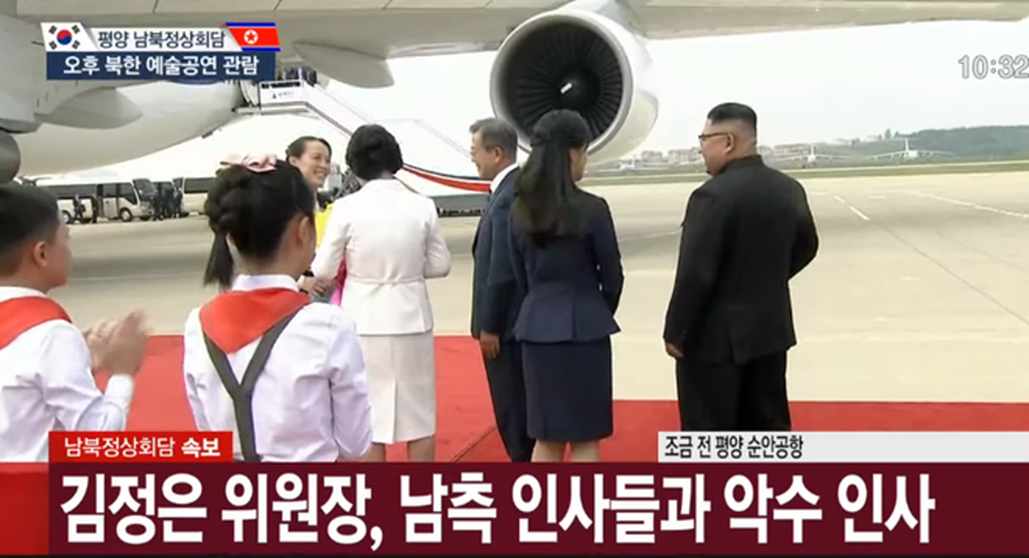 Bat ngo hanh dong cua ong Kim Jong-un khi don Tong thong Han Quoc-Hinh-9