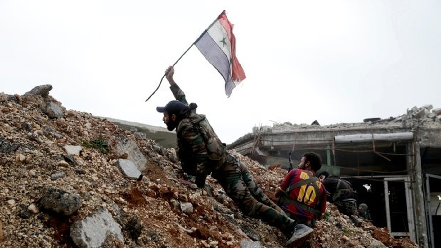 Tham bai, khung bo HTS phoi xac tren chien truong Latakia-Hinh-9