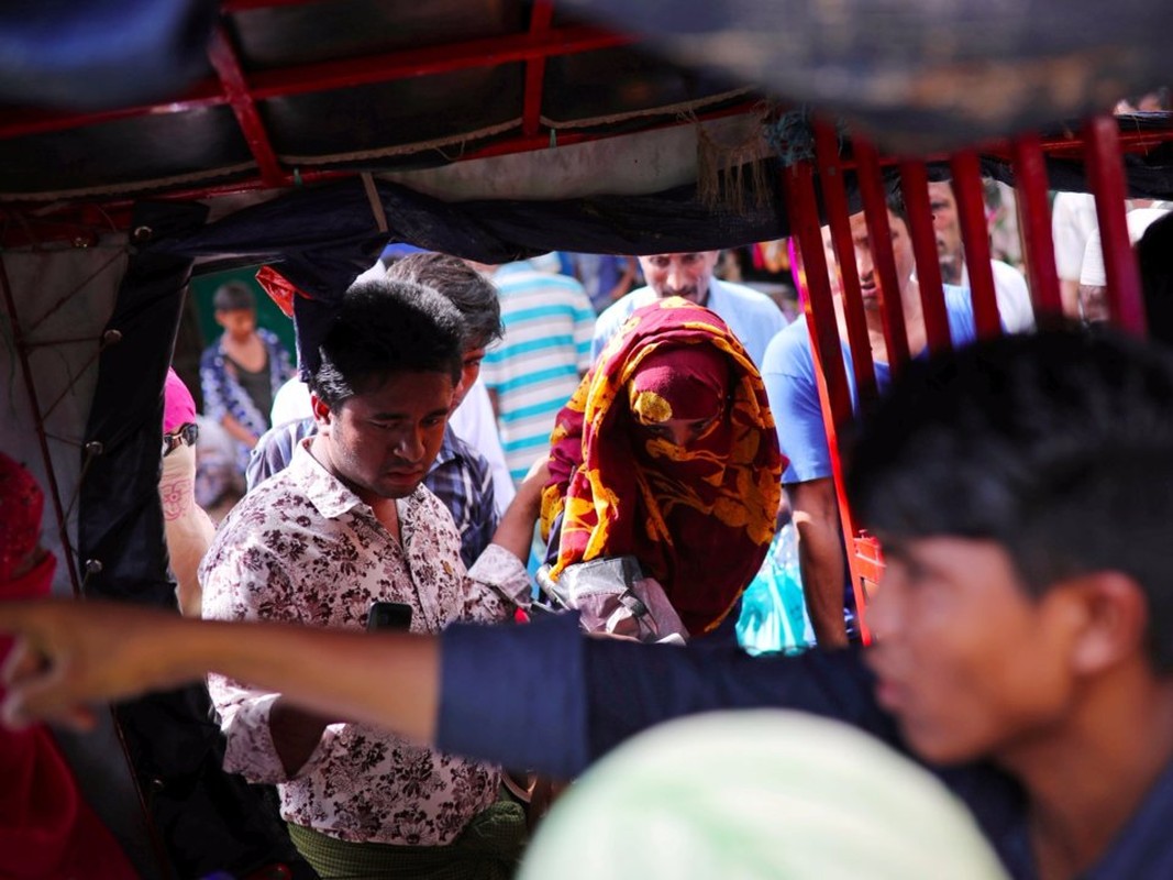 Cam phuc thieu nu Rohingya va hanh trinh vuot len so phan-Hinh-7