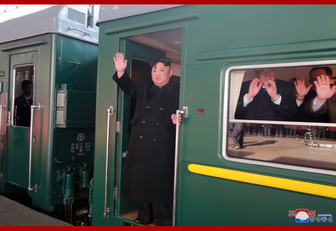 Ngay dau Chu tich Kim Jong-un den Viet Nam tren bao Trieu Tien
