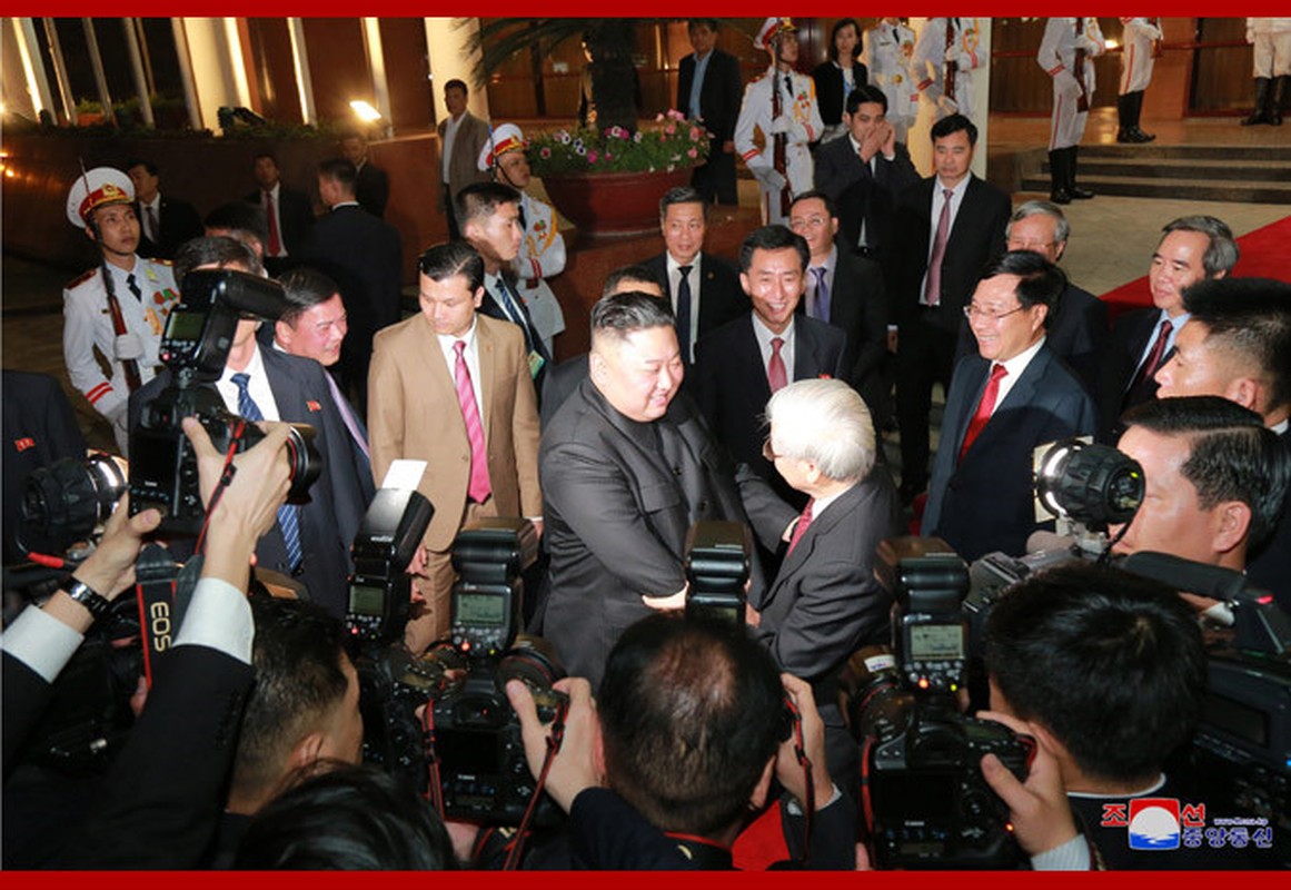 Chuyen tham Viet Nam cua Chu tich Kim Jong-un qua goc may KCNA-Hinh-10
